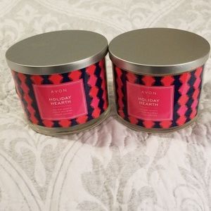 Avon Accents - Pair of Avon Holiday Hearth Candles Avon Accents - Pair of Avon Holiday Hearth Candles